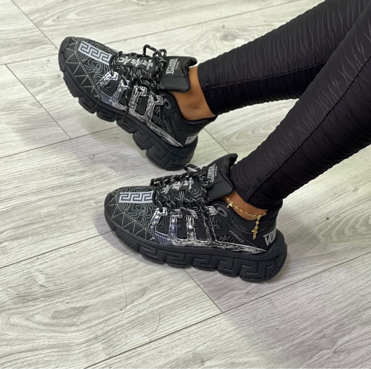 Tenis Versace Negro Tigreca Unisex - Calidad 1.1 Importado - Alta Gama - Pago Contraentrega - Envío Gratis